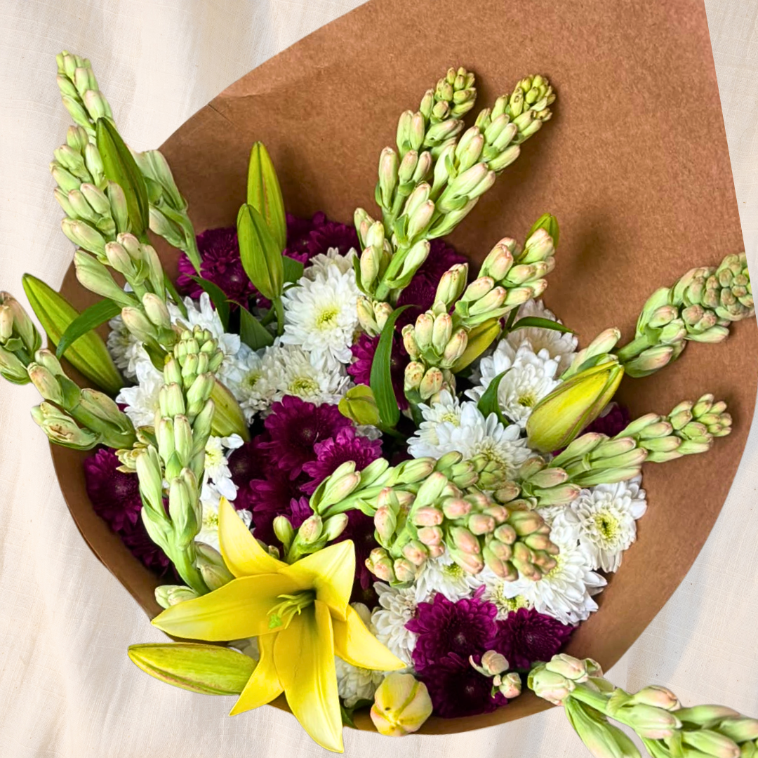 Monthly Flower Subscription - Monica's Flowerdeli
